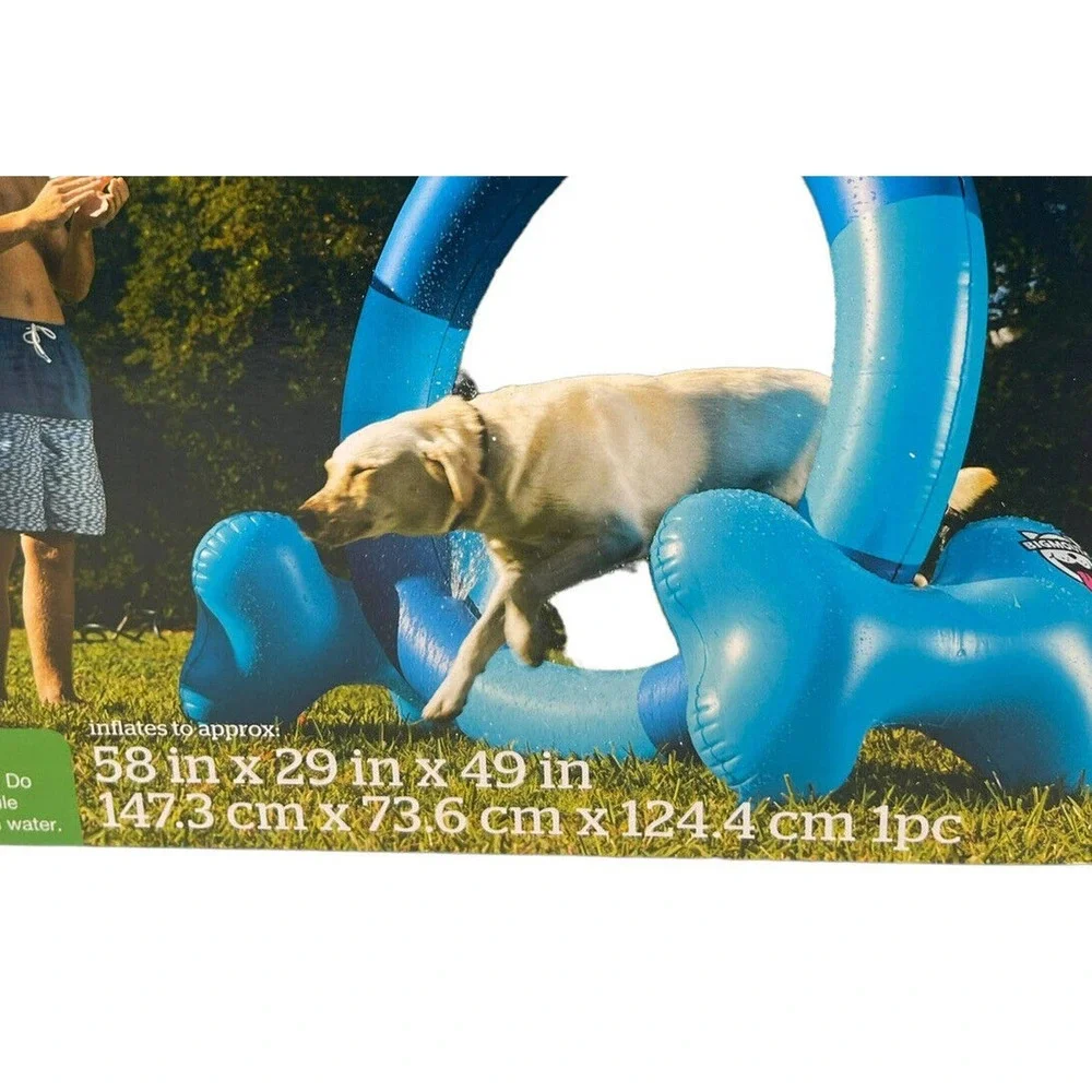 Pet Dog Water Sprinkler 3 Super Spray Zones Bigmouth Over 4' Tall Inflatable